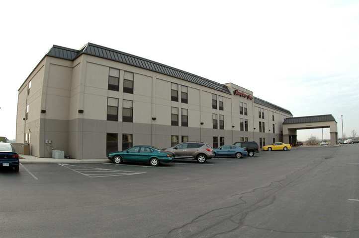 Hampton Inn Grand Rapids/North Уолкер Экстерьер фото